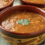Soupe marocaines des délices de hanane, avec ses légumes et ses épices